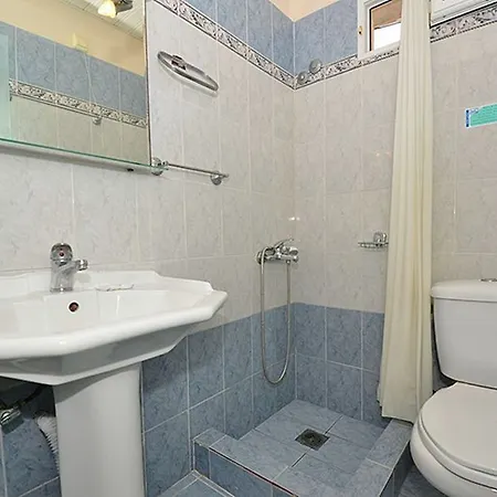 Hotell Sousouras 3*