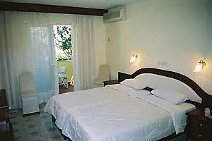 Sousouras Hotel Hanioti